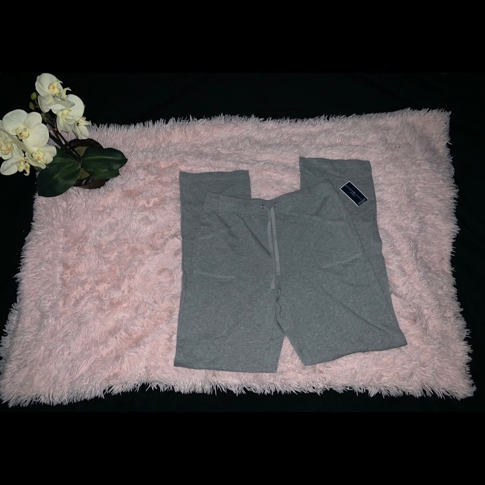 NWT KAREN SCOTT GRAY SPORT PANTS